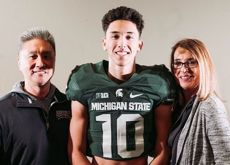 Noah Kim with Parents